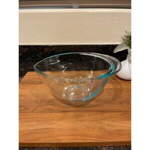 Vintage Pyrex Teal Teardrop Oval Mixing Bowl 2.5QT